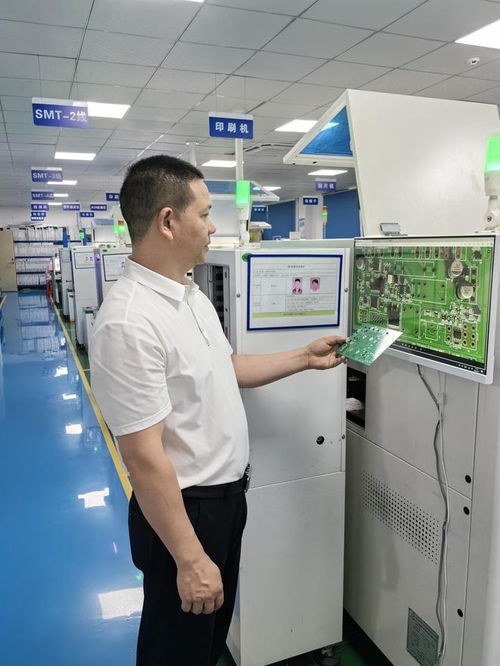 新經濟再出發 打工人的松弛，藏在AI辦公軟件與外包服務中